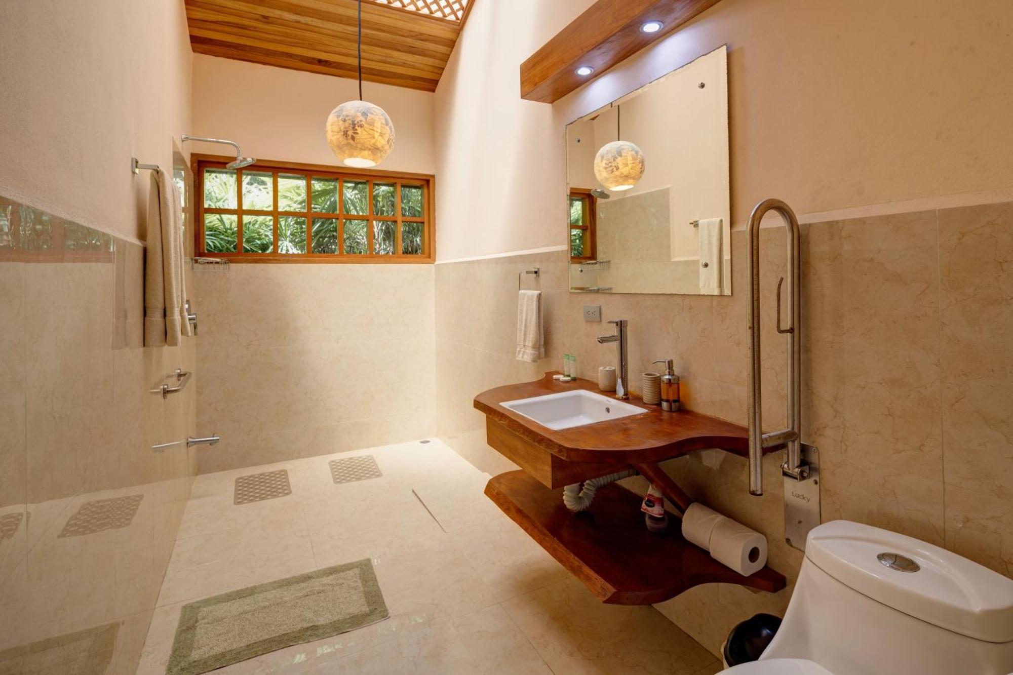 Las Palomas Villas Cocles Exterior photo